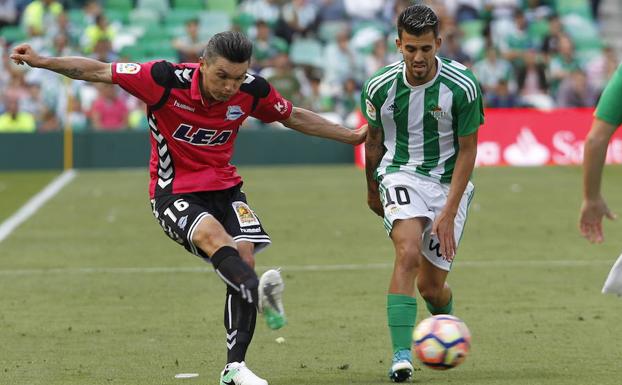 El Alavés se enfrentará al Real Betis el 21 de octubre./Blanca Castillo