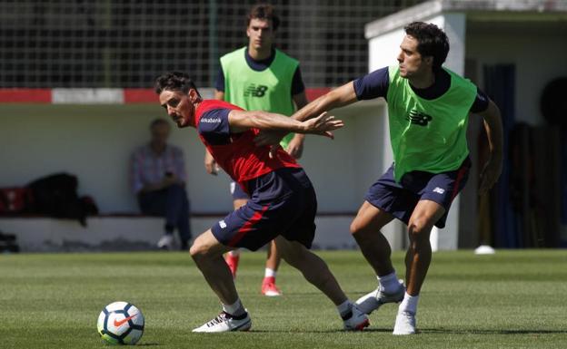 Aduriz, en el segundo entrenamiento de la pretemporada.