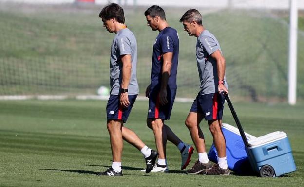 Aduriz se retiró el martes del entrenamiento por una lumbalgia.