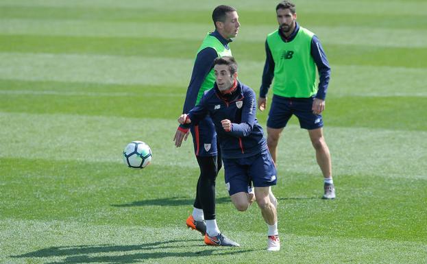 Susaeta, durante el entrenamiento de este miércoles en Lezama./Borja Agudo