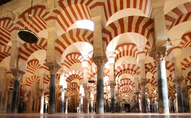 Los arcos de la mezquita de Córdoba.