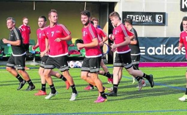 El Arenas aspira a sumar tres puntos y cerrar el primer mes de competición con siete, una situación «cómoda».