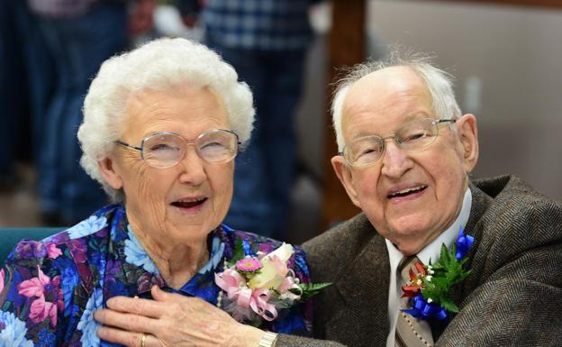 Irma y Harvey durante la celebración del 75 aniversario de su boda.