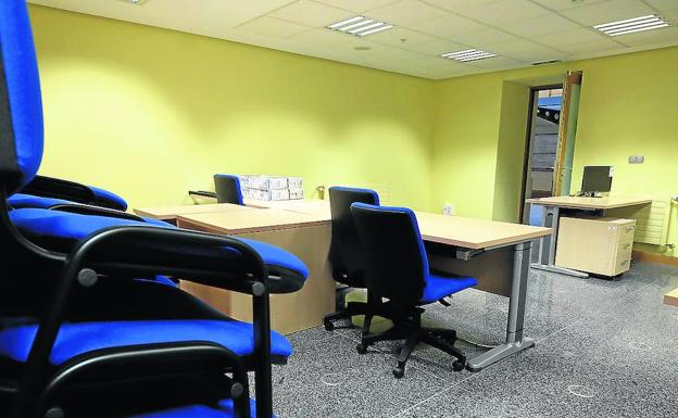 Las oficinas de tramitación del DNI se abrirán en una planta del Ayuntamiento./FÉLIX MORQUECHO