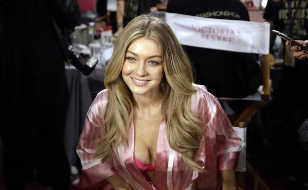 Gigi Hadid, durante un desfile./JASON SZENES