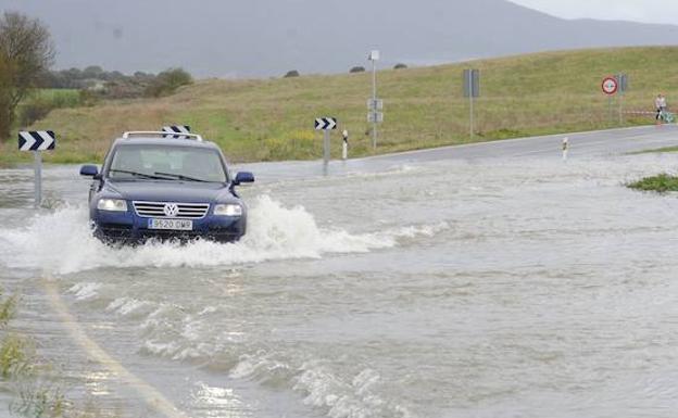 Resultado de imagen de INUNDACION,,,Y CRECIDA
