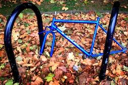En el video te damos algunos consejos para evitar que te roben la bici./