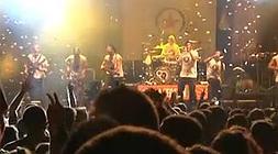 El concierto de La Pegatina se convirtió en una fiesta. / Iñigo Soto/