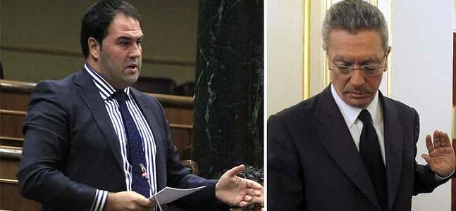 Jon Iñarritu y Alberto Ruiz-Gallardón, hoy en el Congreso. /Efe/