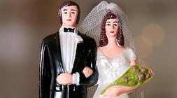 Muchas veces la suegra no permite que haya una buena relación de pareja./ Fotolia/