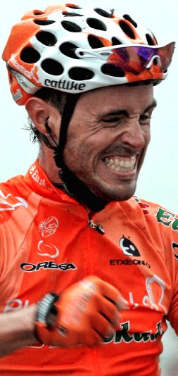 SU AÑO. Samuel celebra una de sus tres victorias en la Vuelta./