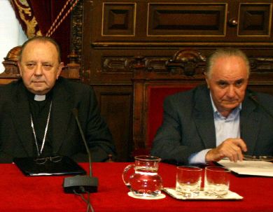 Monseñor Uriarte y José Antonio Pagola. / LUSA/