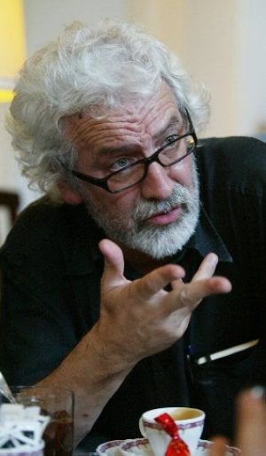 El profesor de Reno durante una entrevista. :: MIKEL FRAILE/