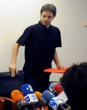 El letrado Haritz Escudero fue arrestado en Lanzarote. :: REUTERS/