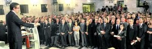 El lehendakari, Patxi López, pronuncia su discurso durante la recepción celebrada el año pasado con motivo de la celebración del Día de Euskadi, en Vitoria. :: IOSU ONANDIA/