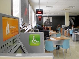 Una de las claves de la iniciativa es mejorar la atención al público. ::
E. C./