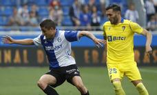 La Liga denuncia al Alavés por insultos a Lucas Pérez