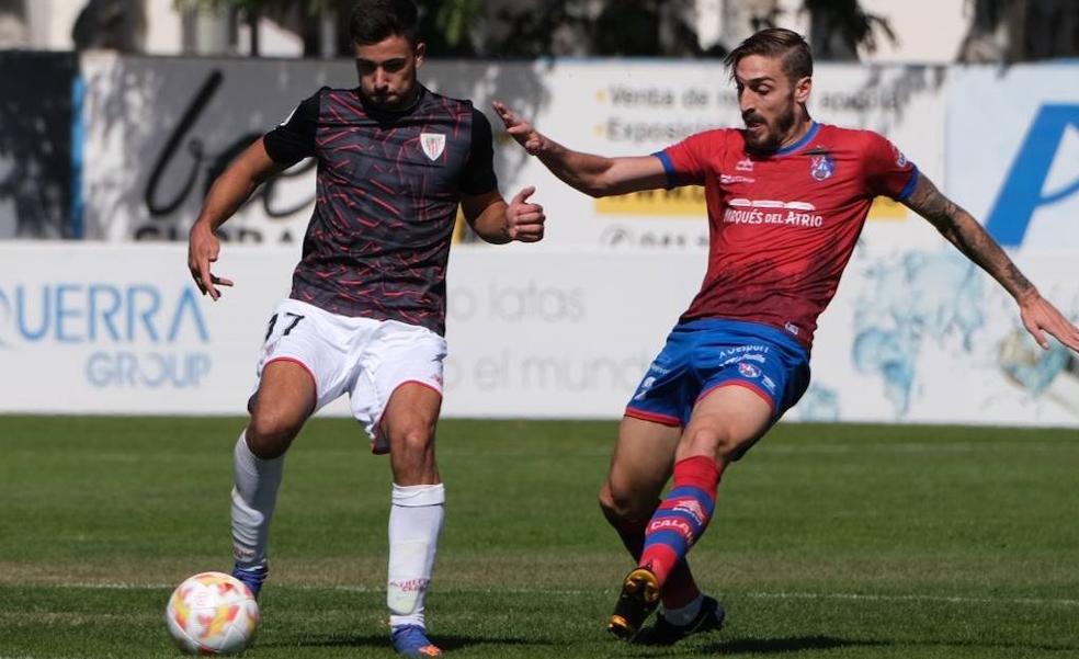 Pascual, protagonista en la victoria del Bilbao Athletic en Calahorra (1-2)