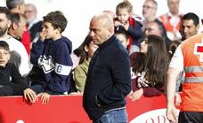 El club rojillo no acepta y el Oviedo busca director deportivo