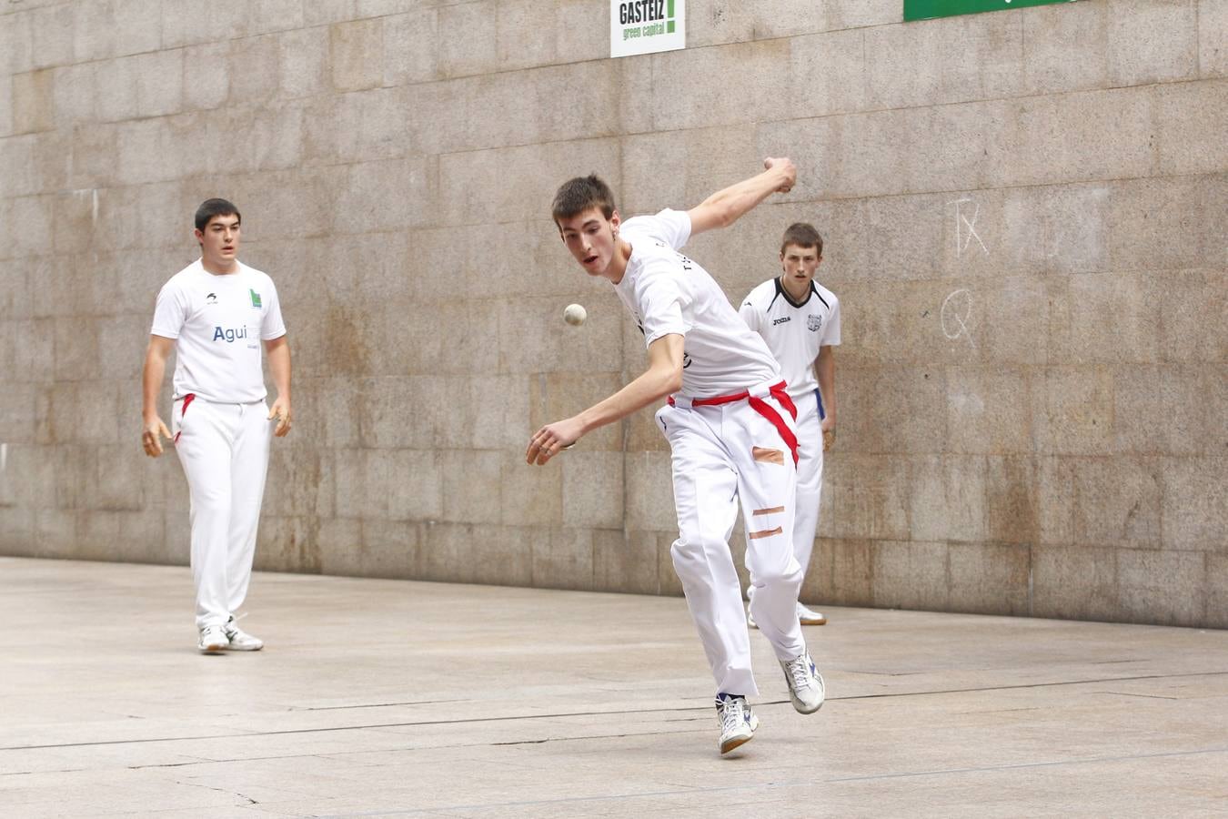 Pelota Y Herri Kirolak En La Plaza De Los Fueros - Elcorreo.com