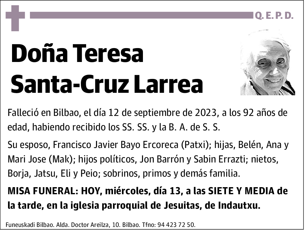 Teresa Santa-Cruz Larrea