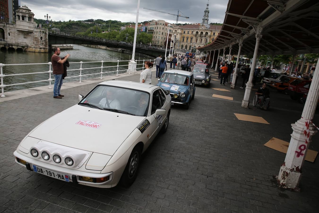 Cerca de 50 coches clásicos compiten en el Rallyestone