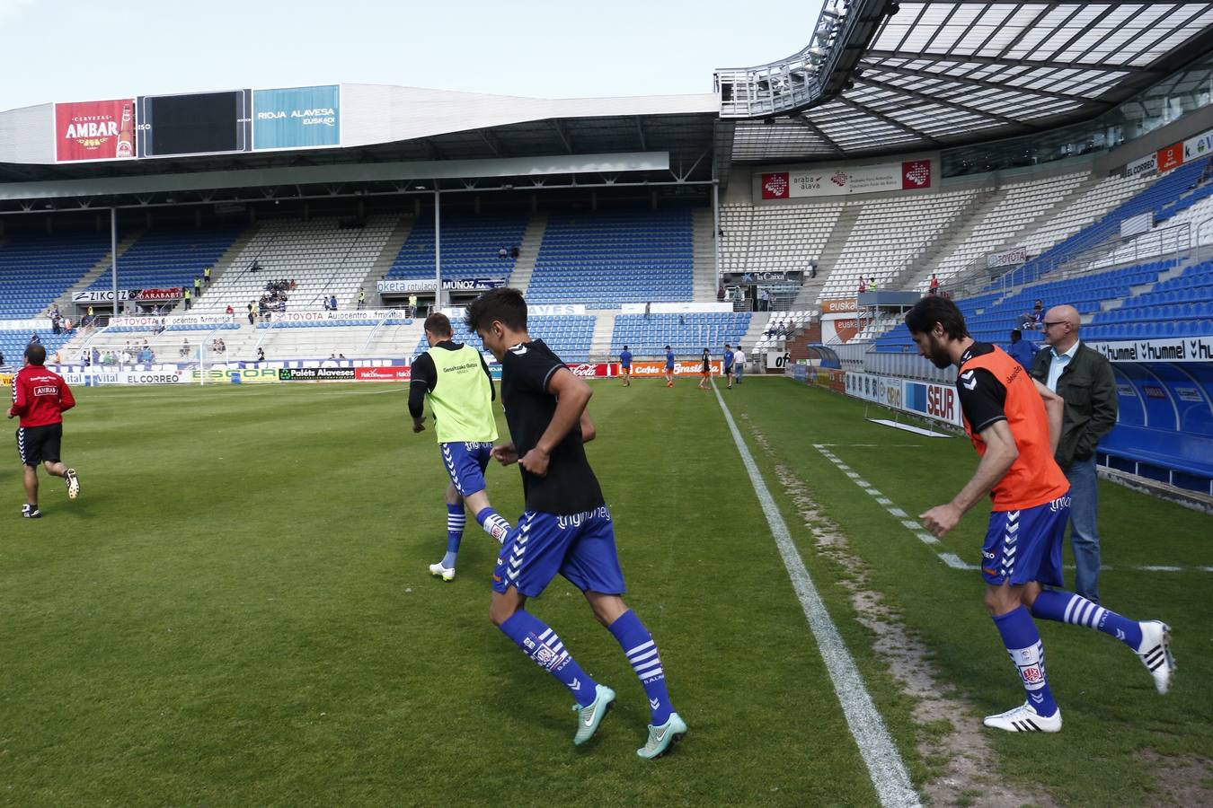 Las mejores fotos del Alavés-Valladolid desde Mendizorroza