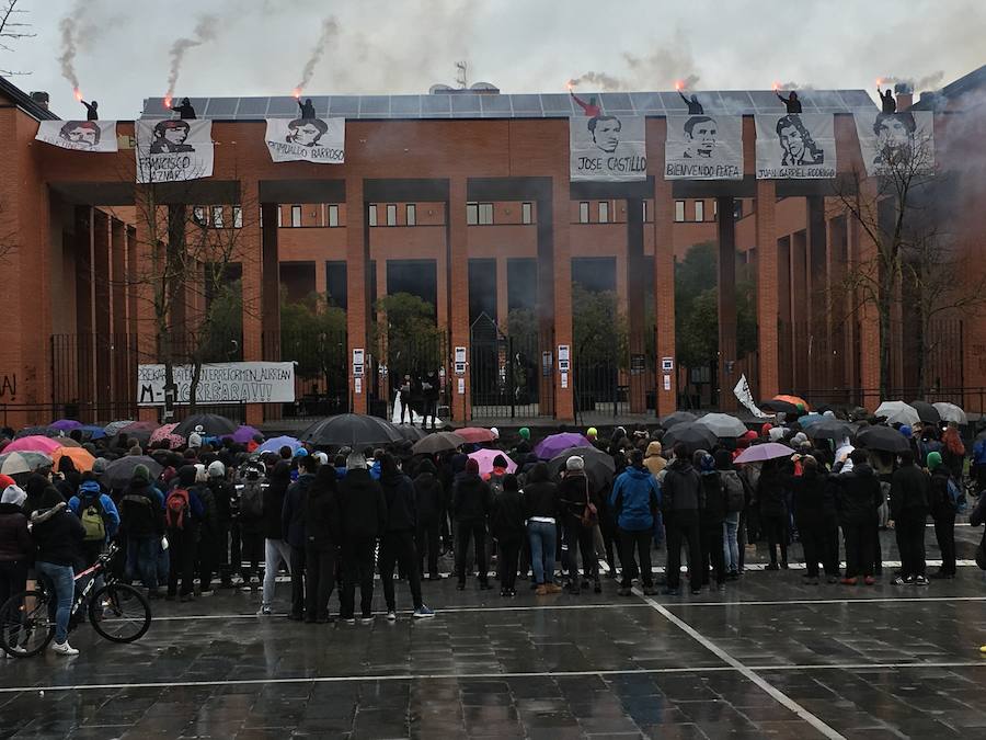 Movilización en el campus de Álava por el Tres de Marzo
