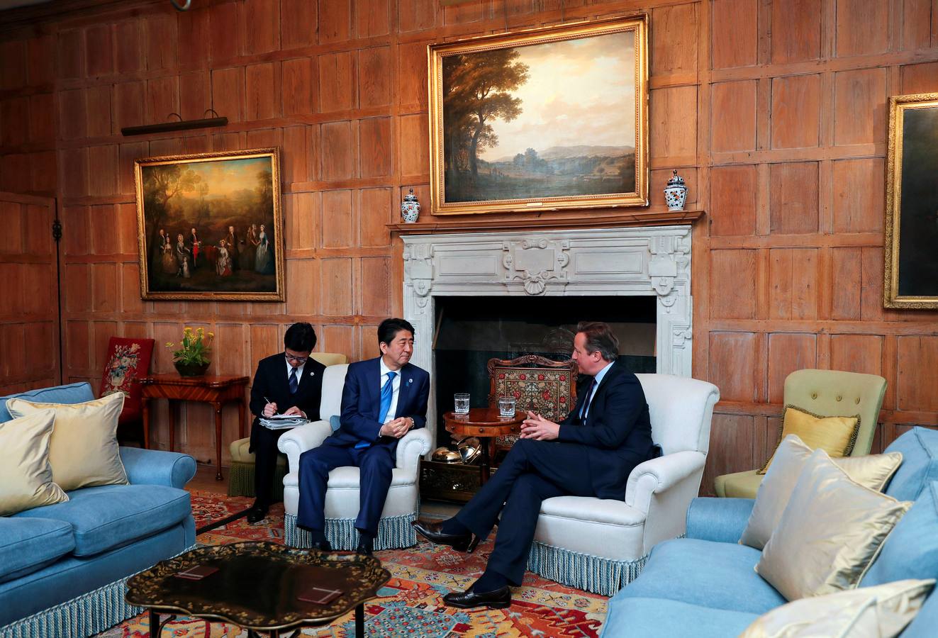 Visita del primer ministro japonés, Shinzo Abe, al Reino Unido