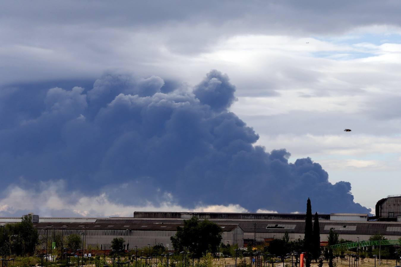 Impresionantes imágenes del incendio de Seseña