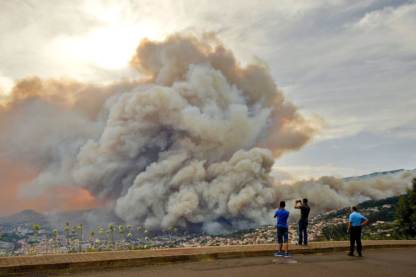 Las imágenes del incendio de Funchal