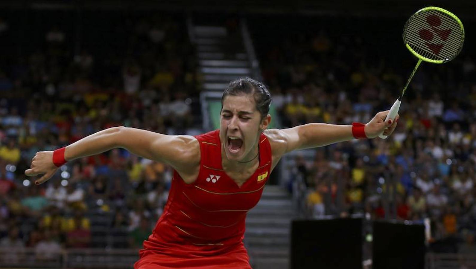 Carolina Marín logra el pase a semifinales en bádminton