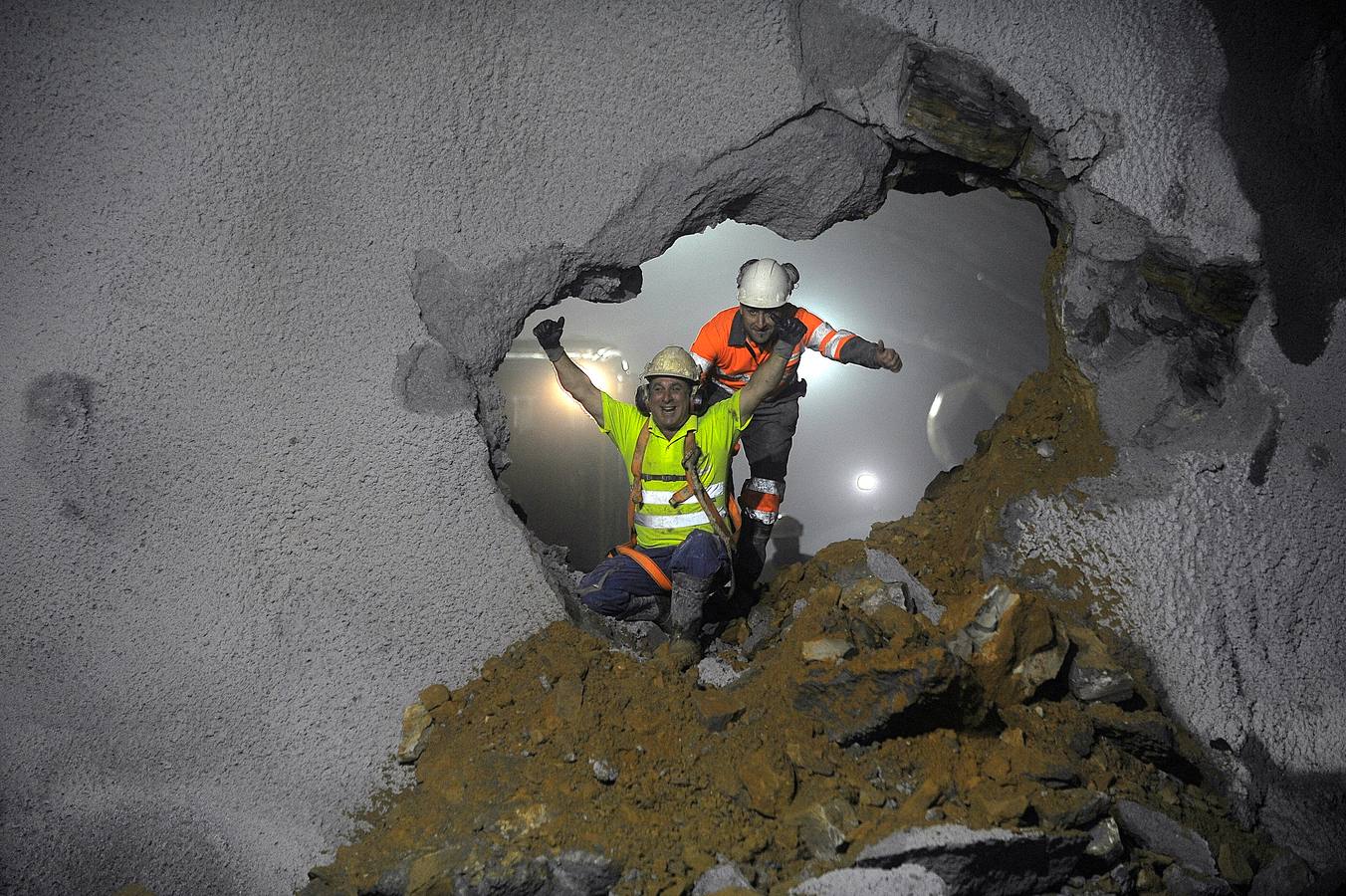 Autzagane: finaliza la excavación del túnel