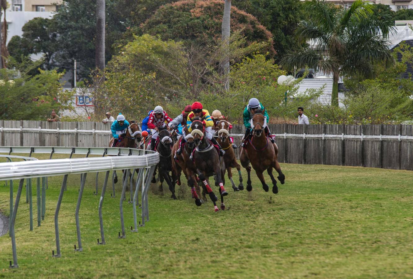 Un día en las carreras en Port Louis
