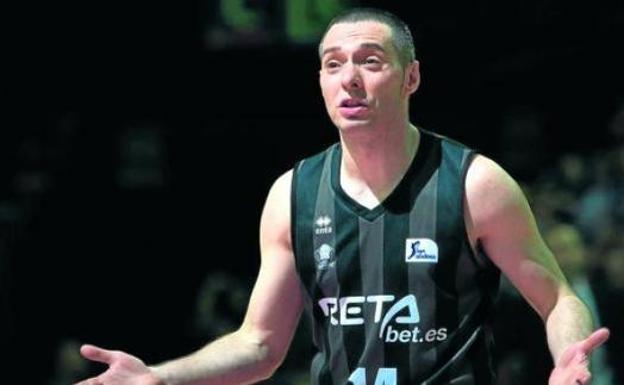 El Bilbao Basket ofrece renovar a Salgado por la mitad de su ficha