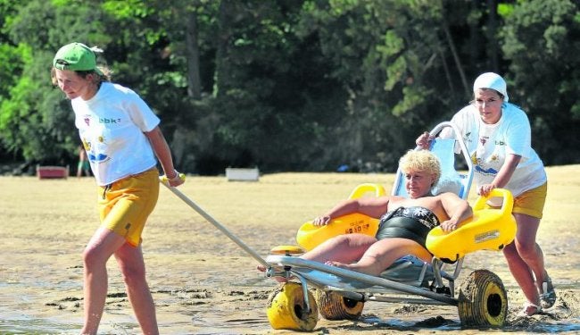 Ondarroa convierte Arrigorri en una playa adaptada para todos