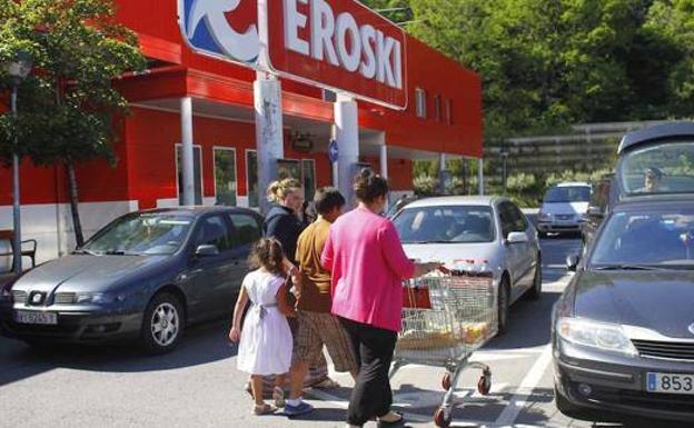 Eroski abrirá 70 supermercados propios en los próximos cuatro años