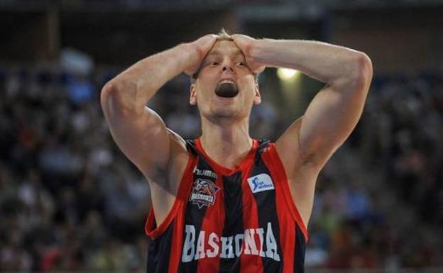 Blazic, Luz y Tillie se desvinculan del Baskonia