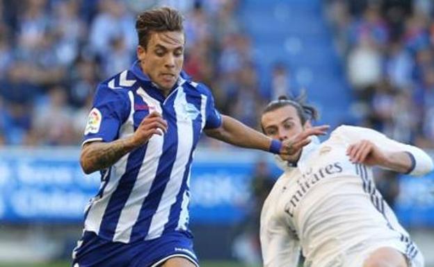 Kiko Femenía deja el Alavés y firma por el Watford de la Premier League