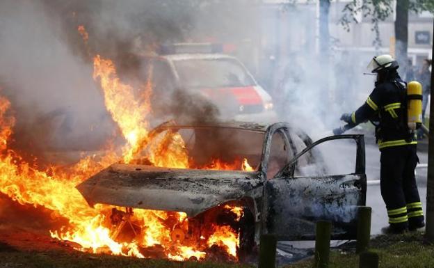 La Policía de Hamburgo pide refuerzos, desbordada por las protestas contra el G-20