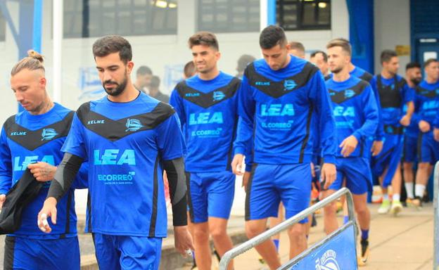 El Alavés de Zubeldía echa a andar con ocho caras nuevas