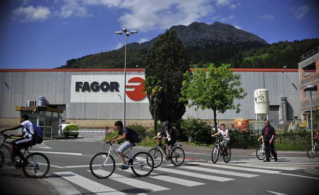 La plantilla de Fagor CNA teme que se apaguen las máquinas