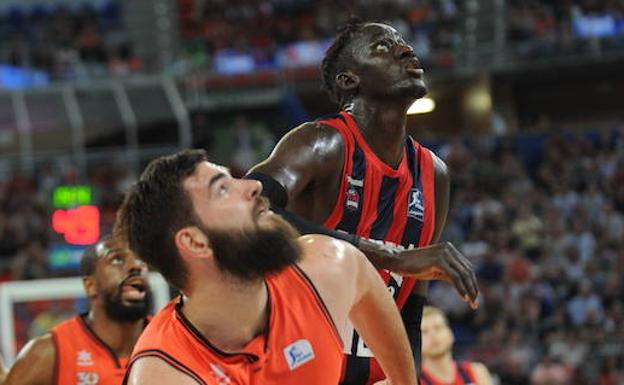 El Baskonia comenzará la Liga el 30 de septiembre o 1 de octubre