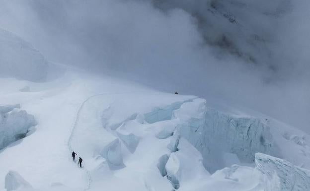 Iñurrategi, Vallejo y Zabalza renuncian a los Gasherbrum por el mal tiempo