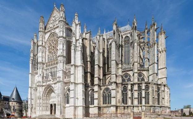 Tocar el cielo y besar el suelo