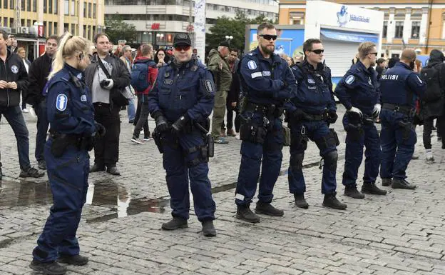 La Policía finlandesa confirma la identidad del atacante que apuñaló a varias mujeres en Turku