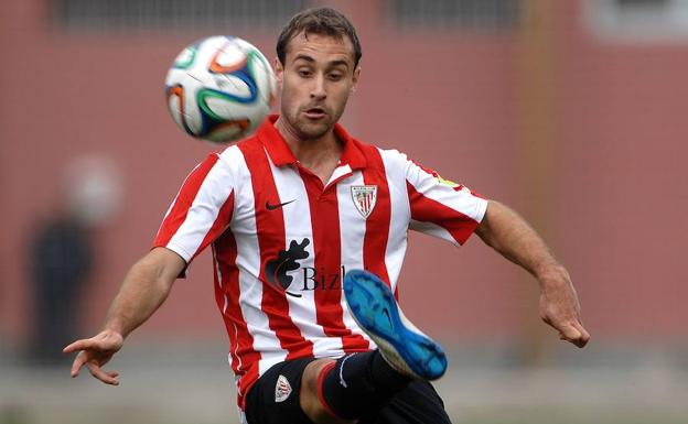 Gorka Santamaría rescinde su contrato con el Athletic