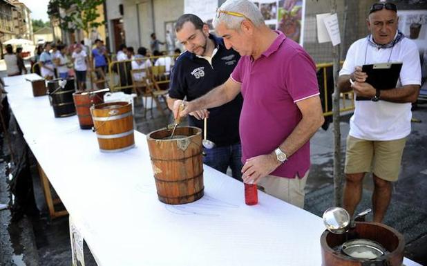 Orozko rinde tributo a San Antolín sin el tradicional concurso de garrafa