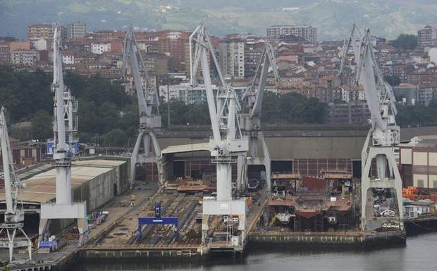 El comité de La Naval pide al Gobierno vasco que se vuelque en salvar el astillero