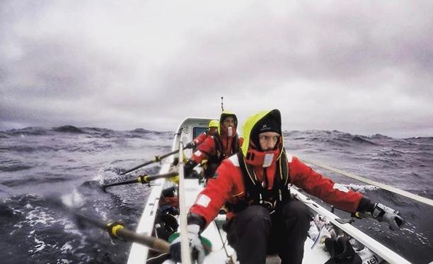 Así se quedan las manos tras remar un mes por el Ártico